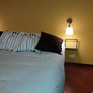 Appartement La Casa Di Flo, Naples