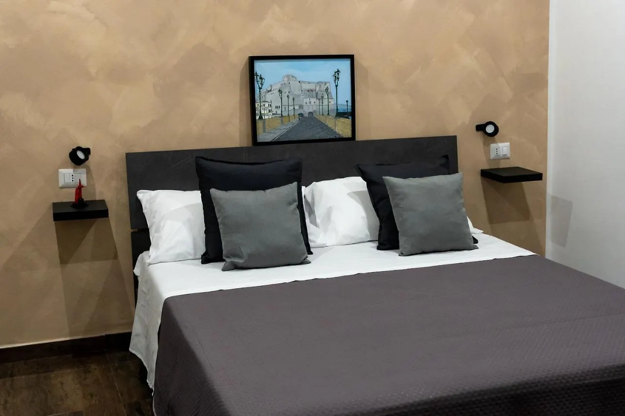 B&B Santa Lucy L.A.M. Naples 0*,  Italie
